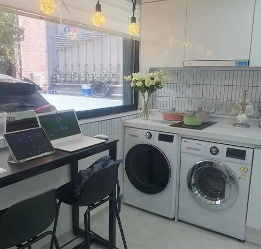 레오 신림점 Apartamento
